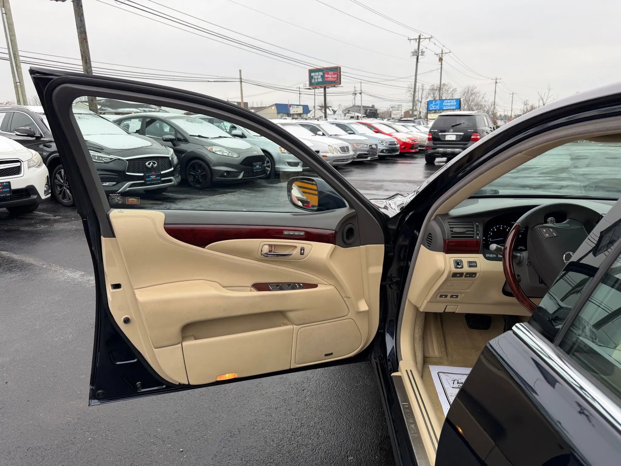 Used 2008 Lexus LS 460 L image 39