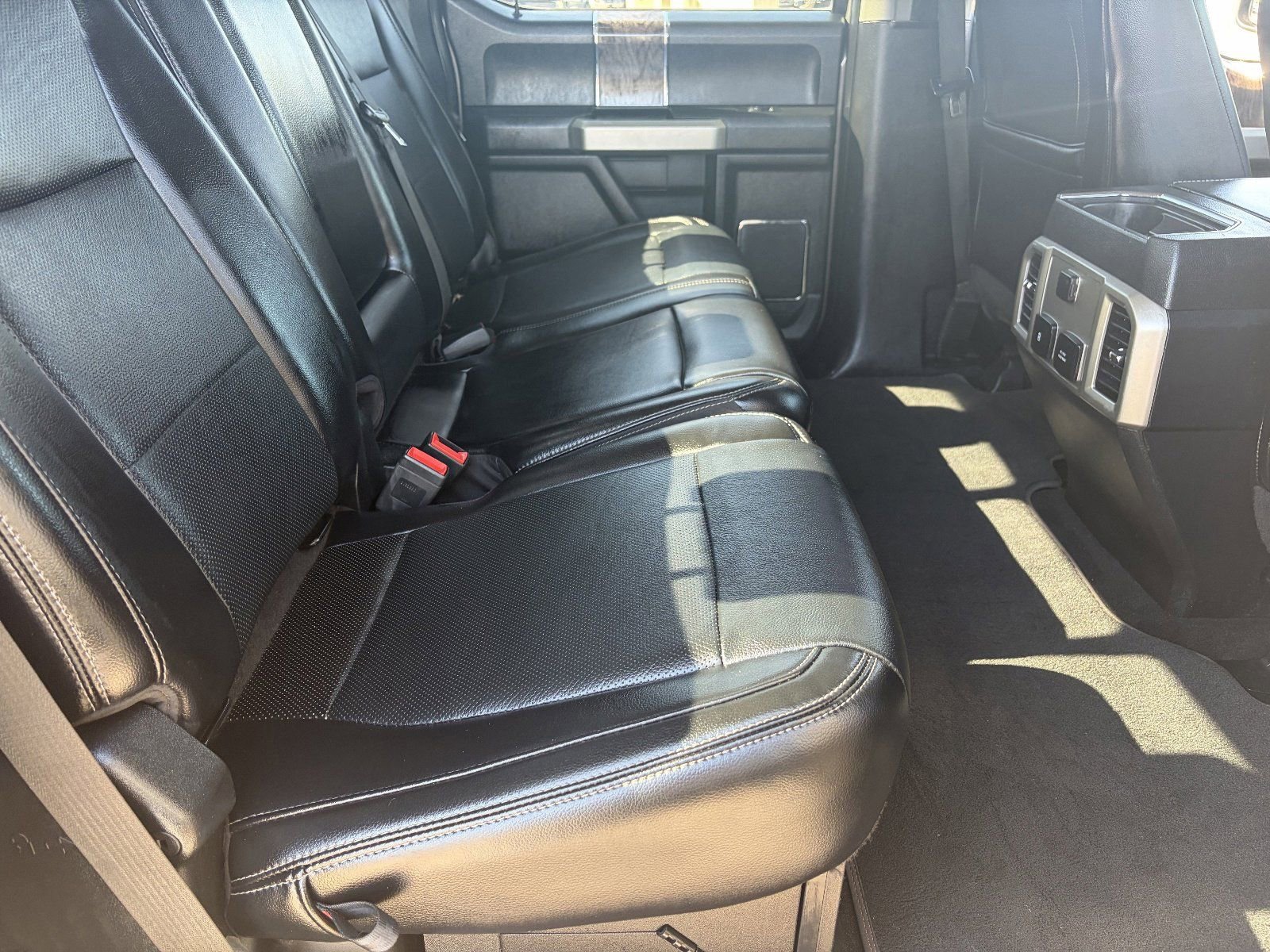 Used 2019 Ford F350 Lariat w/ Lariat Ultimate Package image 14