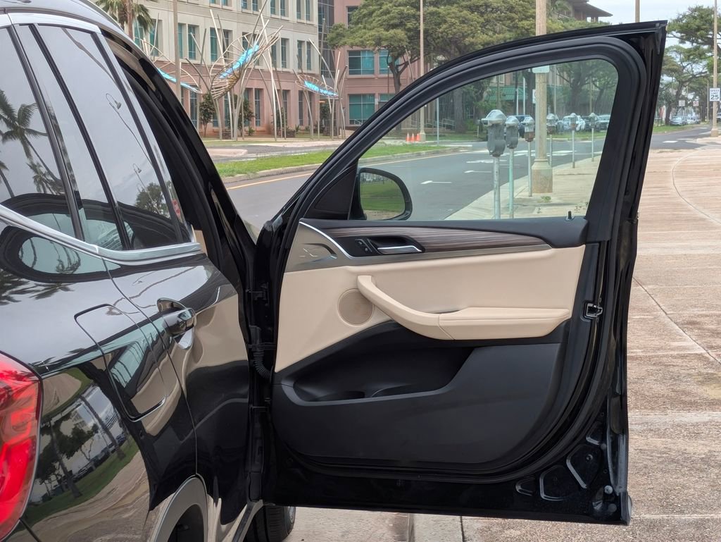 Used 2019 BMW X3 sDrive30i RWD image 9