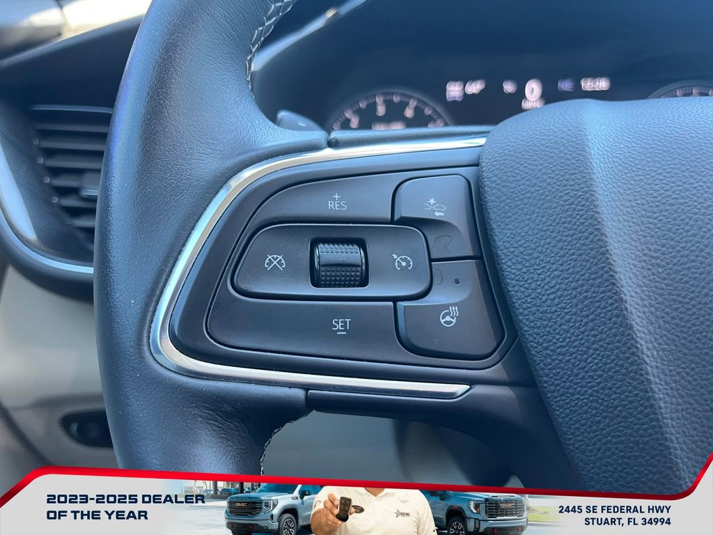 Used 2023 Buick Envision Essence image 25