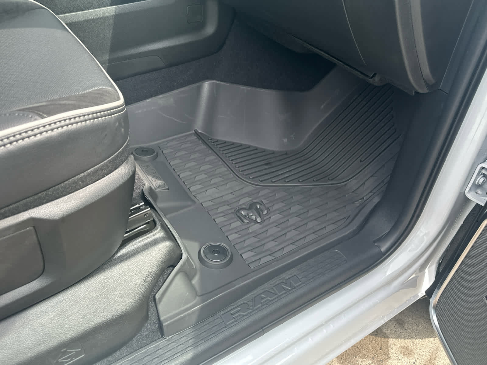 New 2026 RAM 3500 Laramie image 15