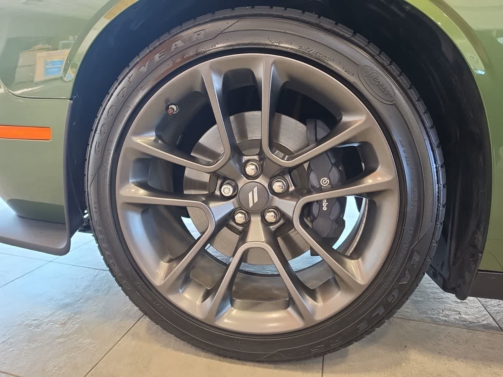 Used 2021 Dodge Challenger R/T Scat Pack RWD image 15