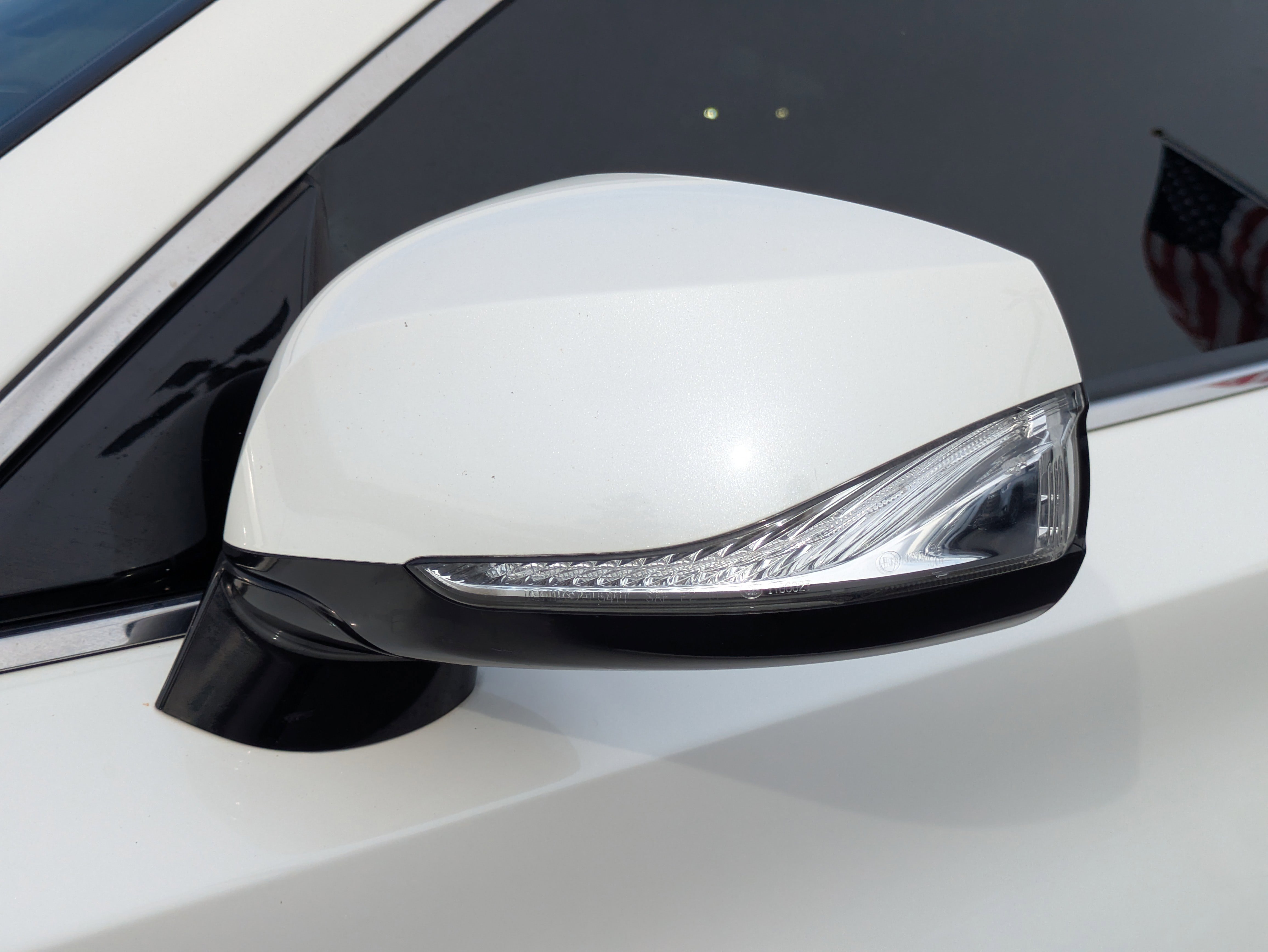 Used 2019 INFINITI Q60 3.0t Luxe w/ Essential Package image 30