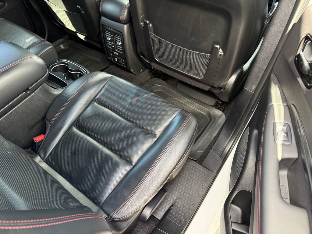 Used 2022 Dodge Durango R/T w/ Tow 'N Go Group image 34