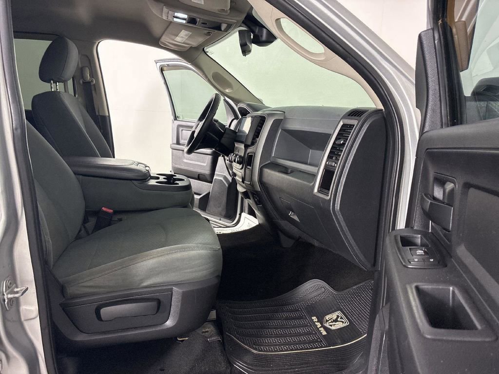 Used 2016 RAM 1500 Tradesman w/ Popular Equipment Group AWD/4WD image 16