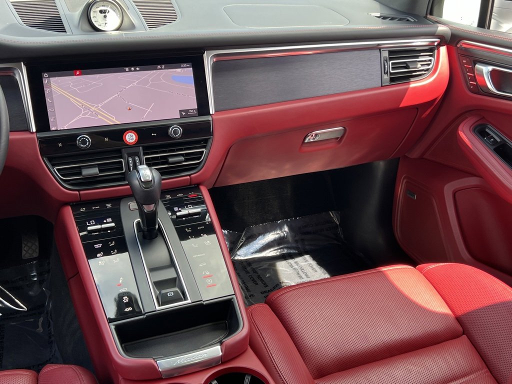 Used 2022 Porsche Macan GTS w/ Premium Package Plus image 26