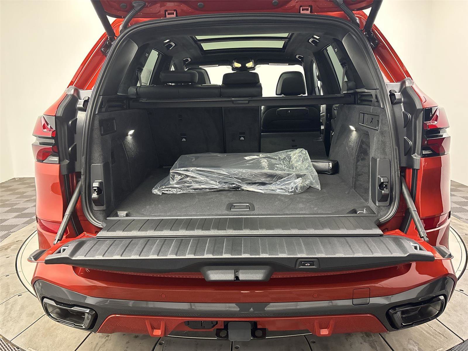 New 2026 BMW X5 xDrive40i w/ Executive Package image 29