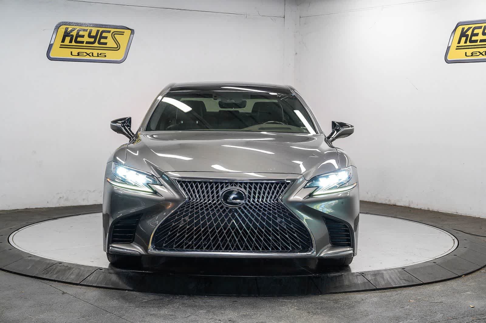 Used 2020 Lexus LS 500 w/ Interior Upgrade Package RWD image 6