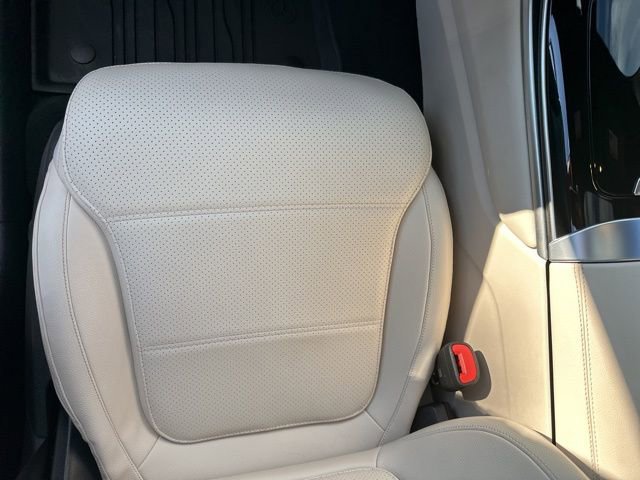 Certified 2024 Mercedes-Benz GLC 300 4MATIC image 17