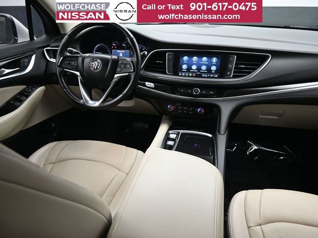 Used 2023 Buick Enclave Essence image 10