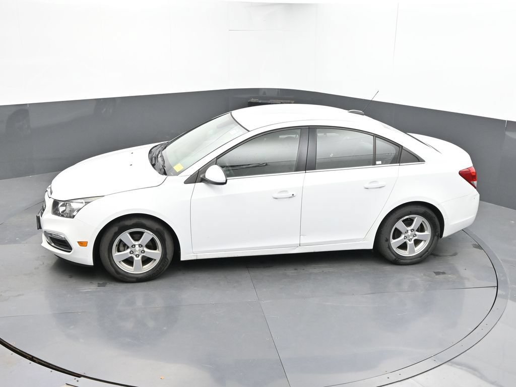 Used 2015 Chevrolet Cruze LT FWD image 32