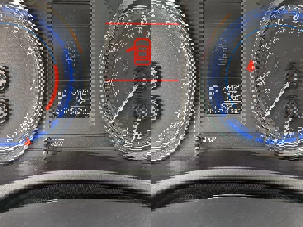 Used 2018 Toyota Corolla LE image 25