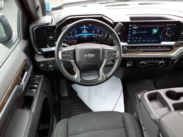 Used 2023 Chevrolet Silverado 1500 RST AWD/4WD image 11