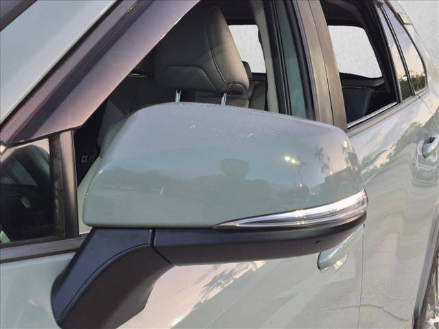 Used 2019 Toyota RAV4 XLE Premium w/ Cold Weather Package FWD image 11