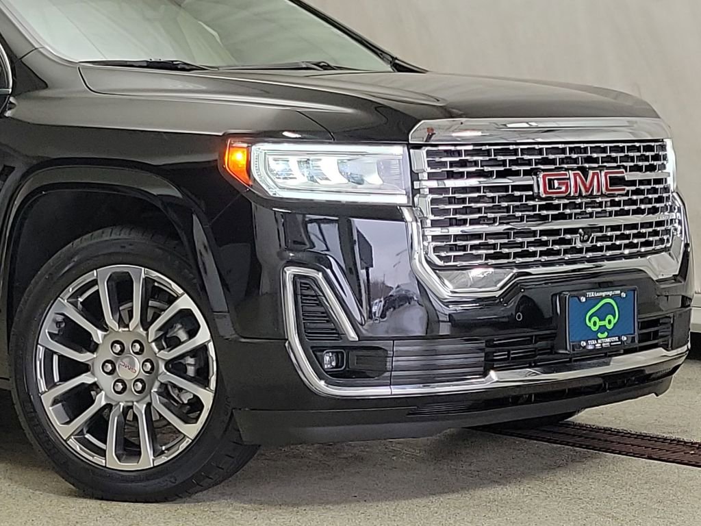 Certified 2022 GMC Acadia Denali w/ Denali Ultimate Package image 2