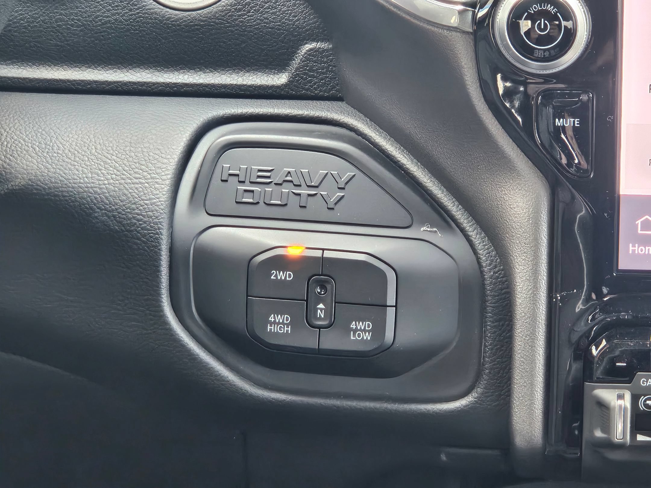 New 2026 RAM 2500 Laramie w/ Night Edition AWD/4WD image 12