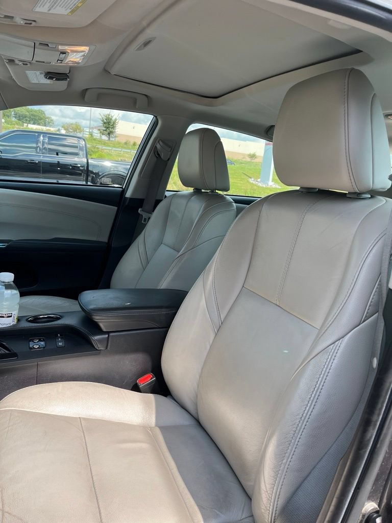 Used 2016 Toyota Avalon XLE Premium w/ Protection Package FWD image 6
