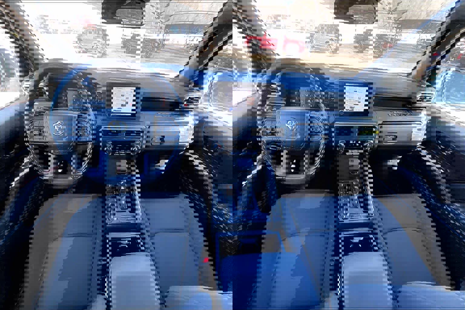 Used 2024 Toyota Tacoma SR image 13