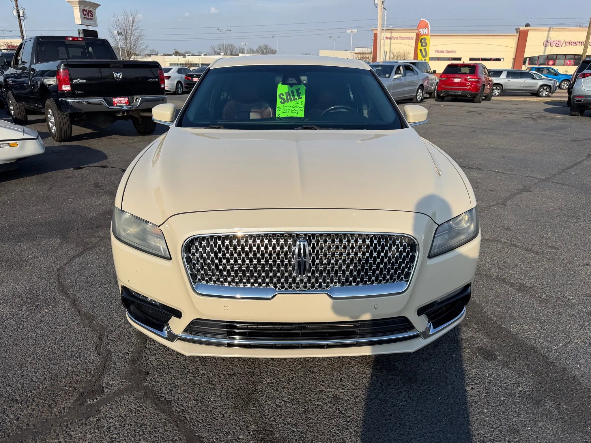 Used 2018 Lincoln Continental Reserve w/ Continental Climate Package FWD image 29