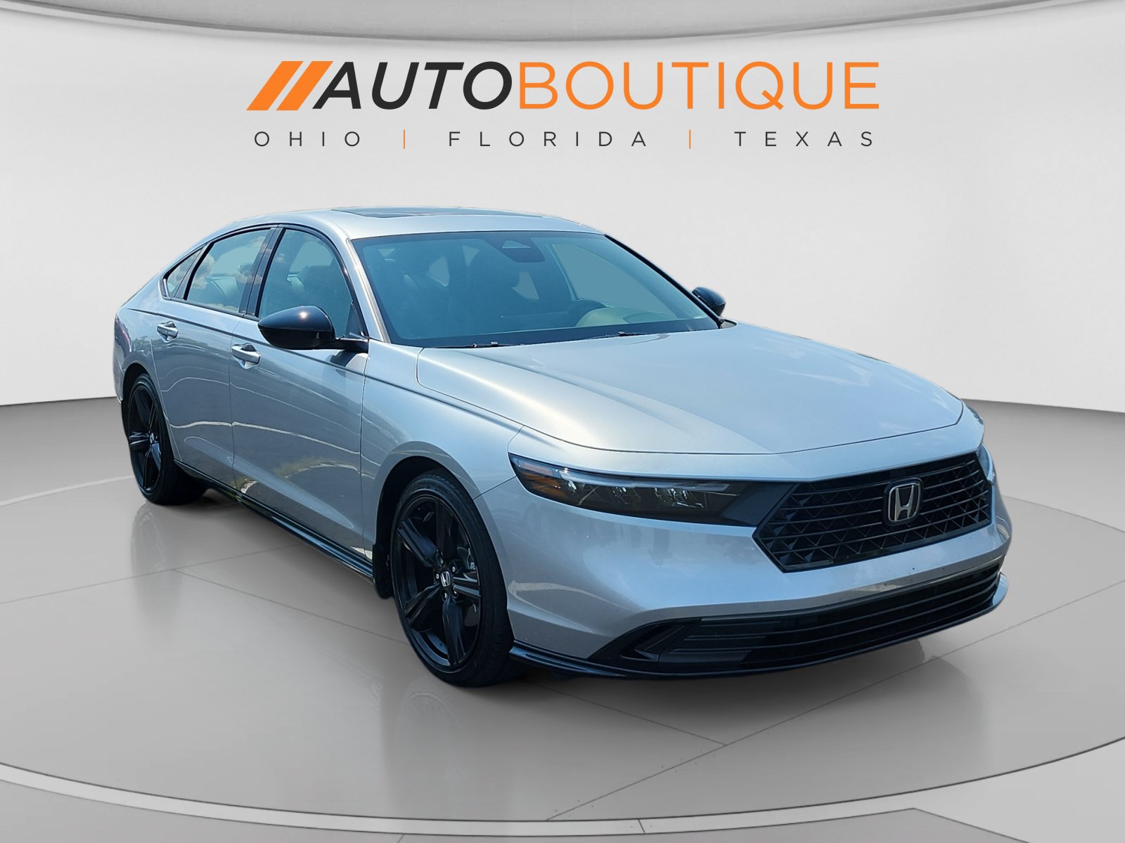 Used 2025 Honda Accord Sport image 8