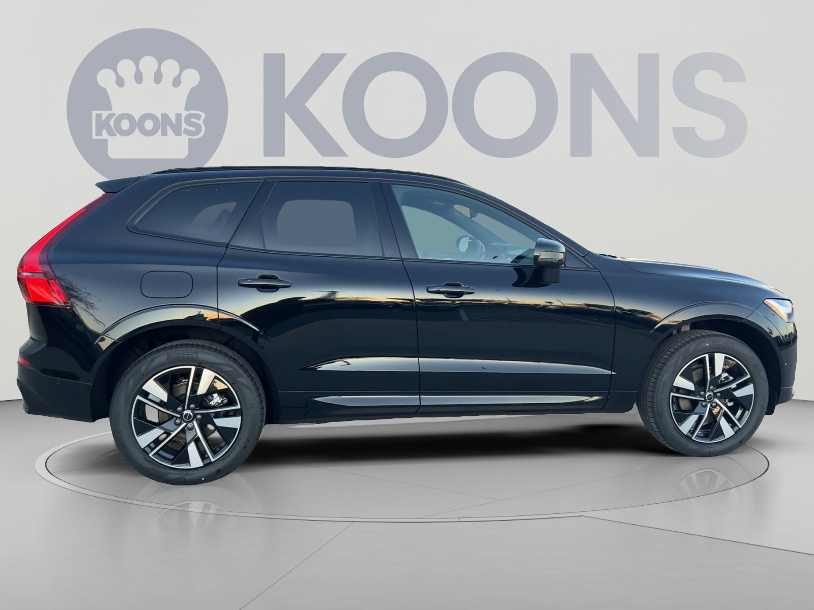 New 2026 Volvo XC60 B5 Plus w/ Protection Package Premier AWD/4WD image 12