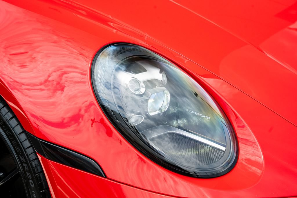 Used 2020 Porsche 911 Carrera RWD image 9