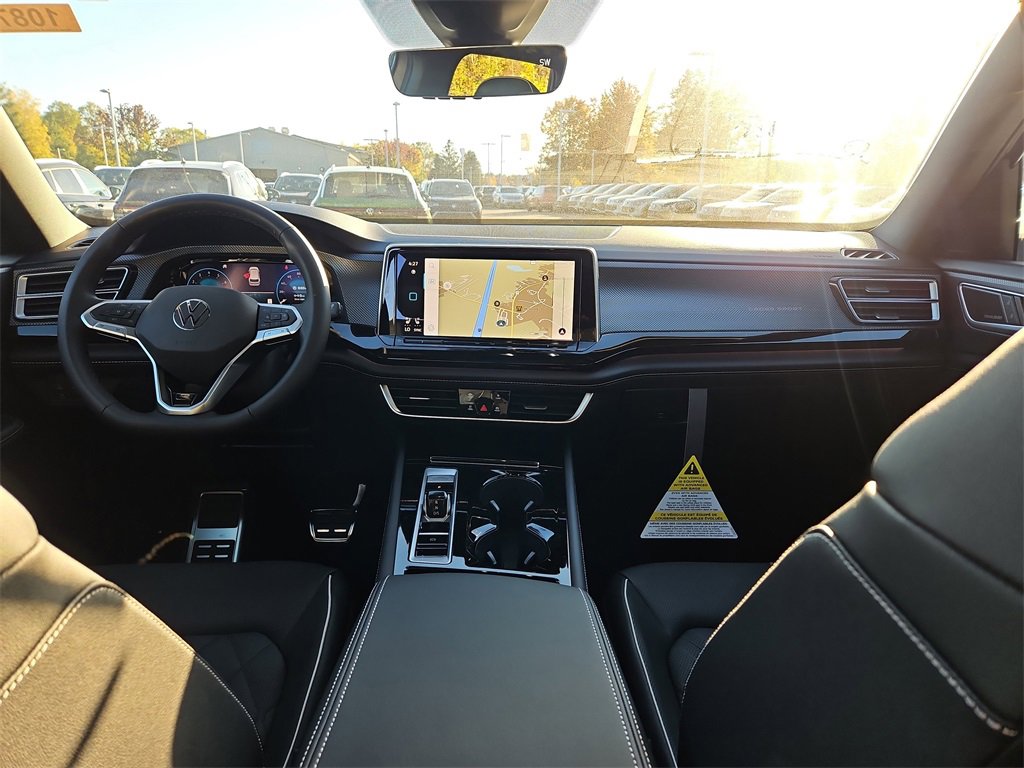 New 2026 Volkswagen Atlas Cross Sport SEL Premium R-Line image 4