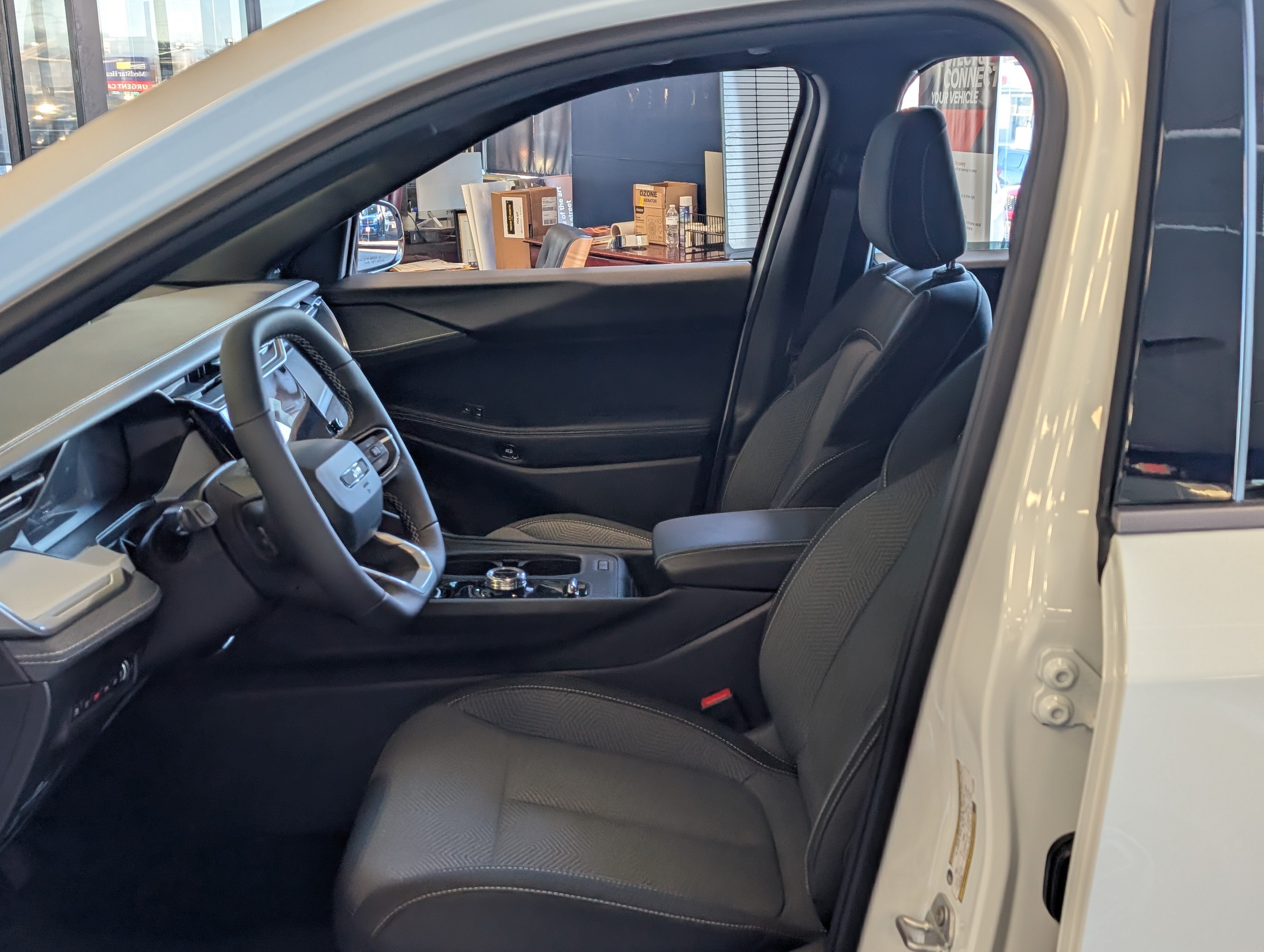 New 2026 Jeep Cherokee Laredo AWD/4WD image 14