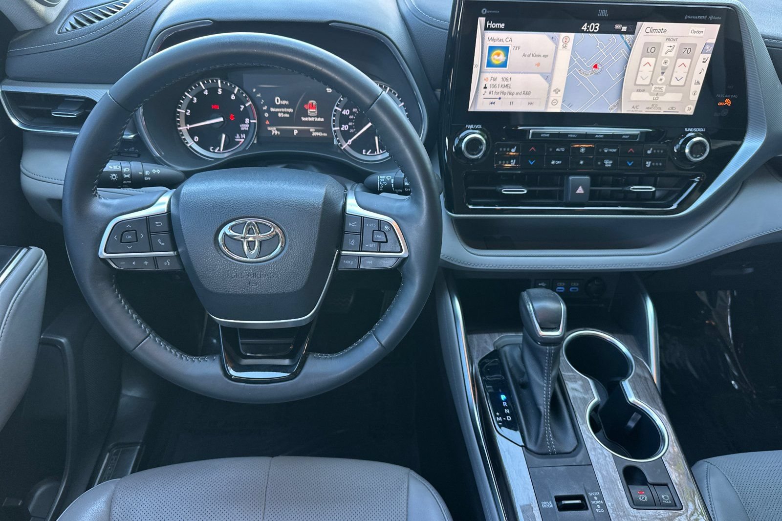 Used 2022 Toyota Highlander Platinum FWD image 14