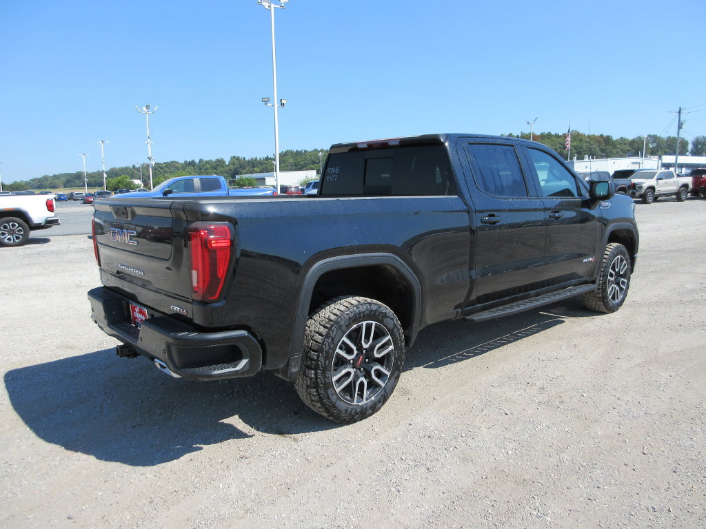 New 2026 GMC Sierra 1500 AT4 w/ AT4 Premium Package AWD/4WD image 5