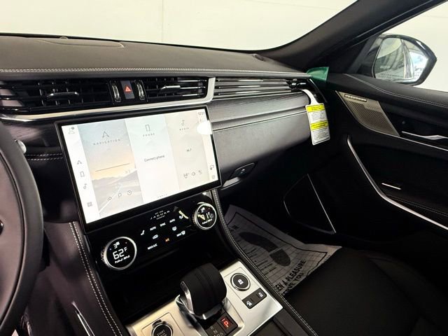 New 2026 Jaguar F-PACE R-Dynamic S image 26