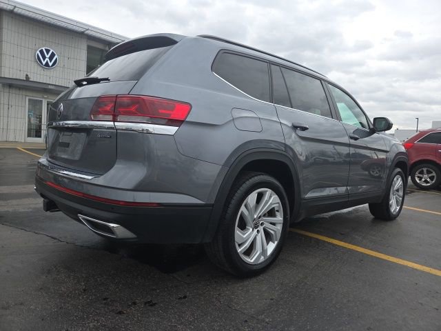 Used 2023 Volkswagen Atlas SE w/ Panoramic Sunroof Package image 7