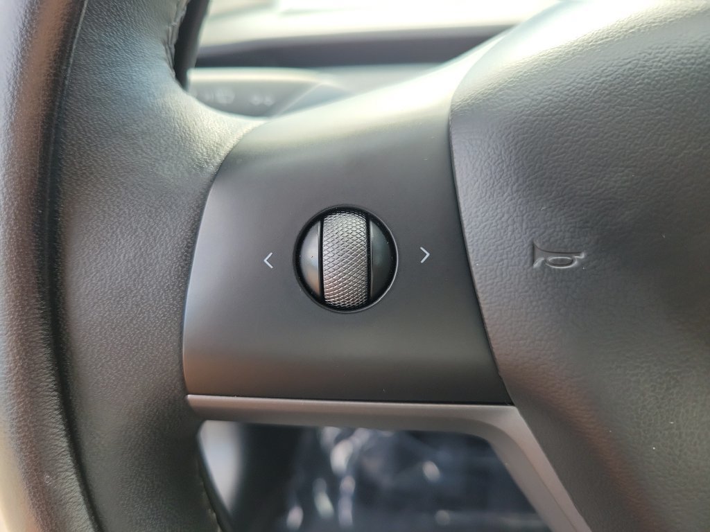 Used 2023 Tesla Model 3 Standard Range RWD image 18