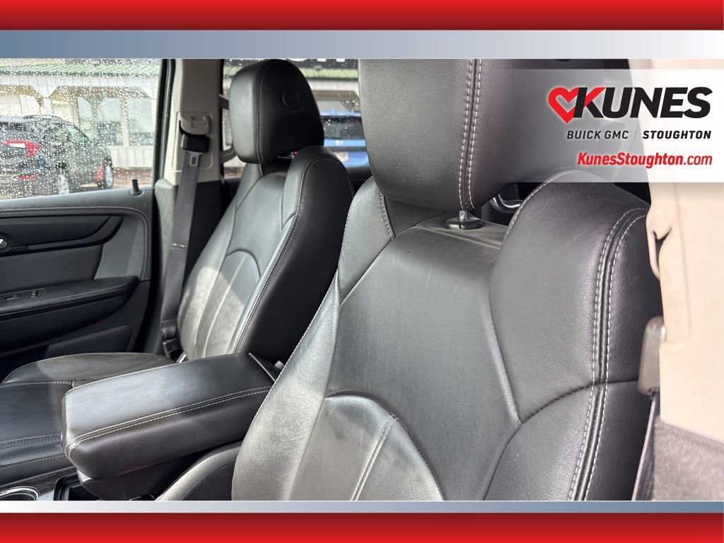Used 2015 Chevrolet Traverse LT image 23