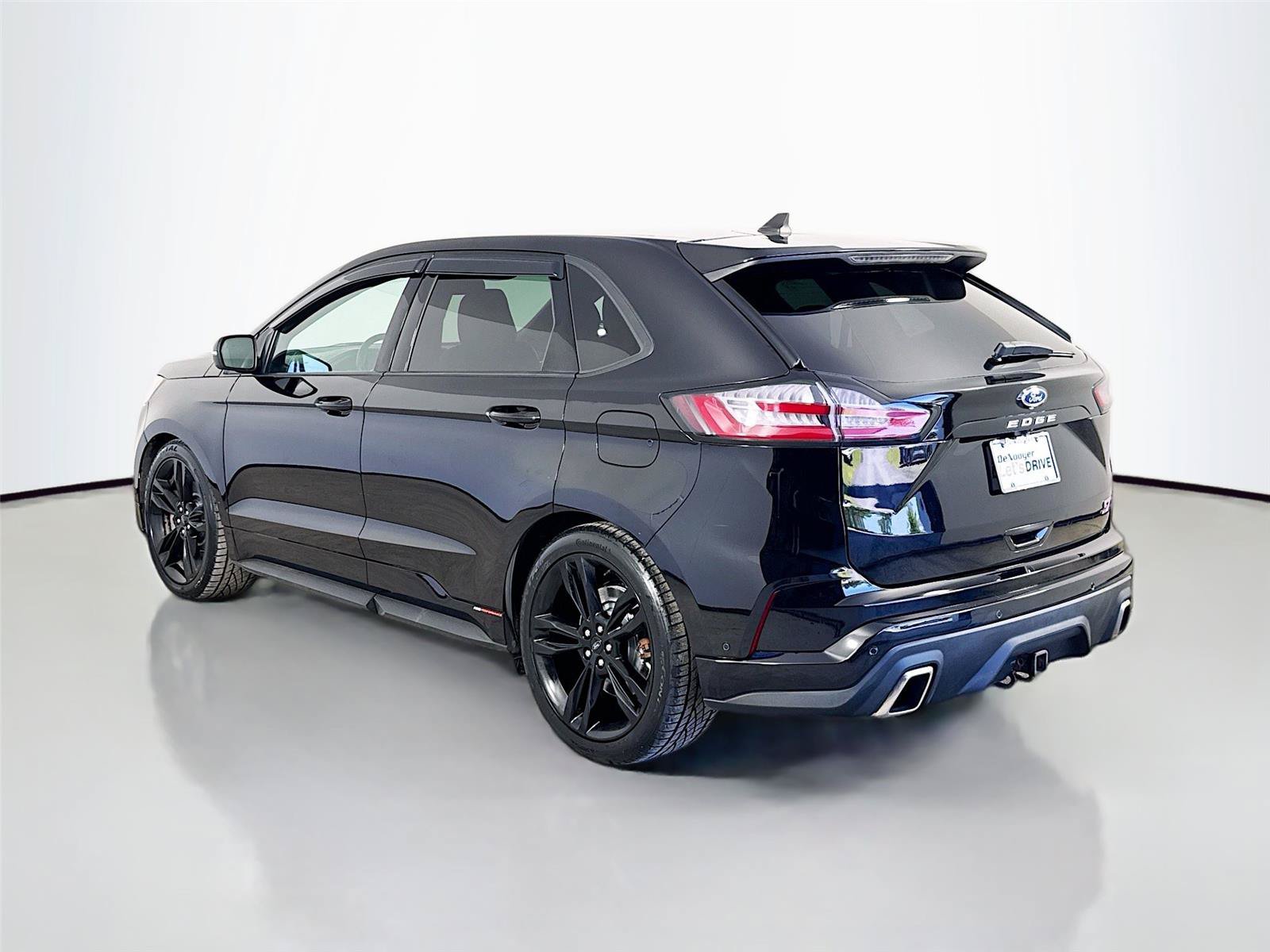 Used 2022 Ford Edge ST w/ Equipment Group 401A AWD/4WD image 7