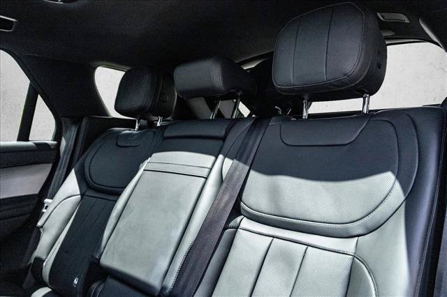 Used 2024 Land Rover Range Rover Sport SE AWD/4WD image 22