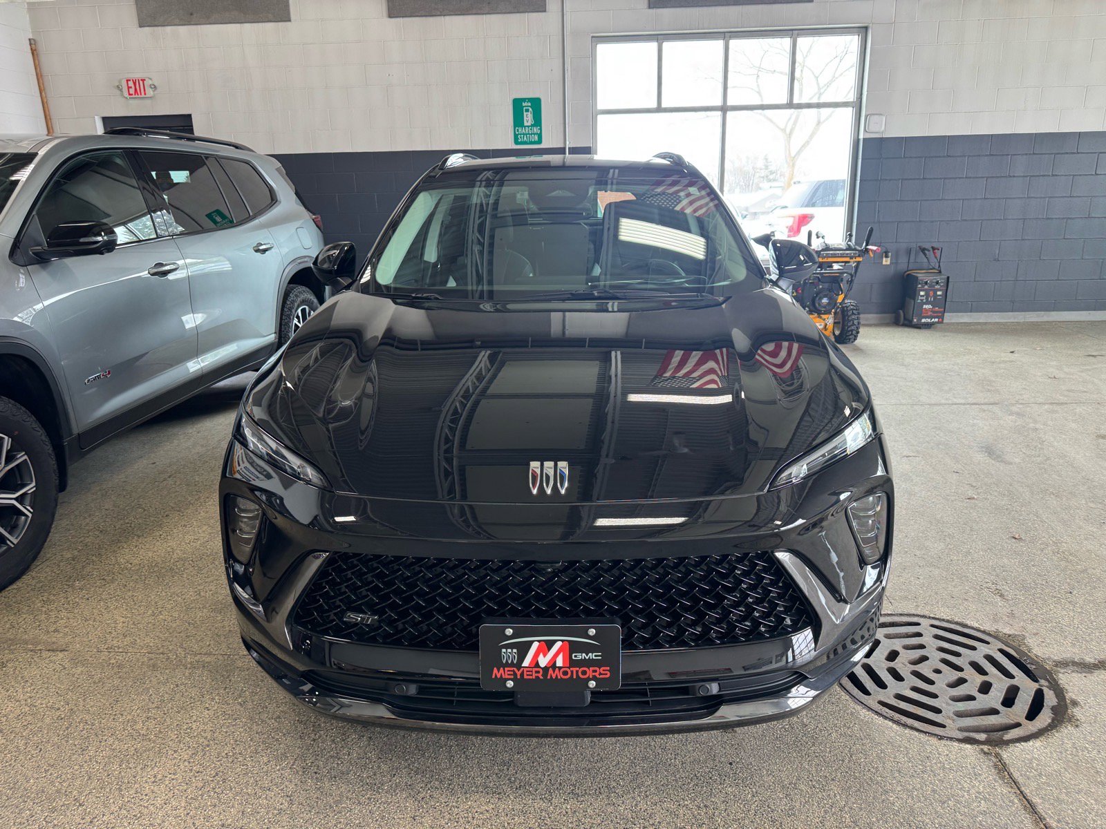 Used 2024 Buick Envision Sport Touring video 2