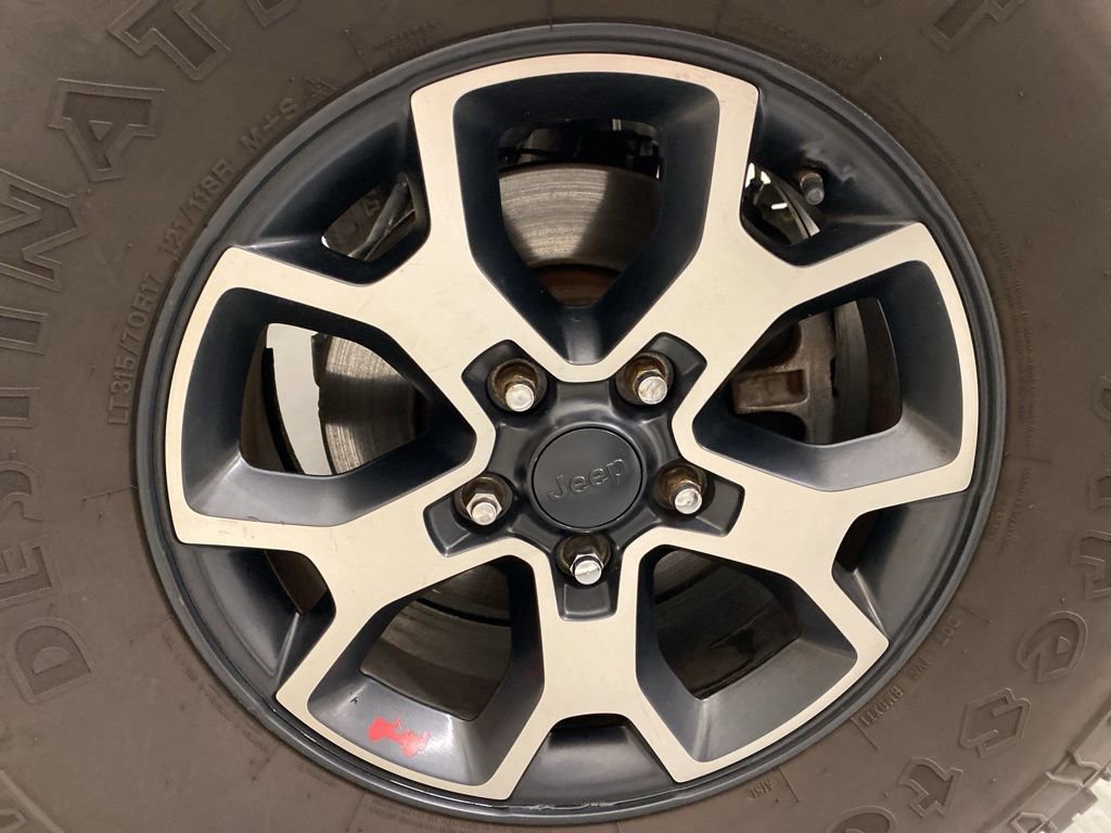 Used 2020 Jeep Wrangler Unlimited Rubicon w/ Dual Top Group image 27