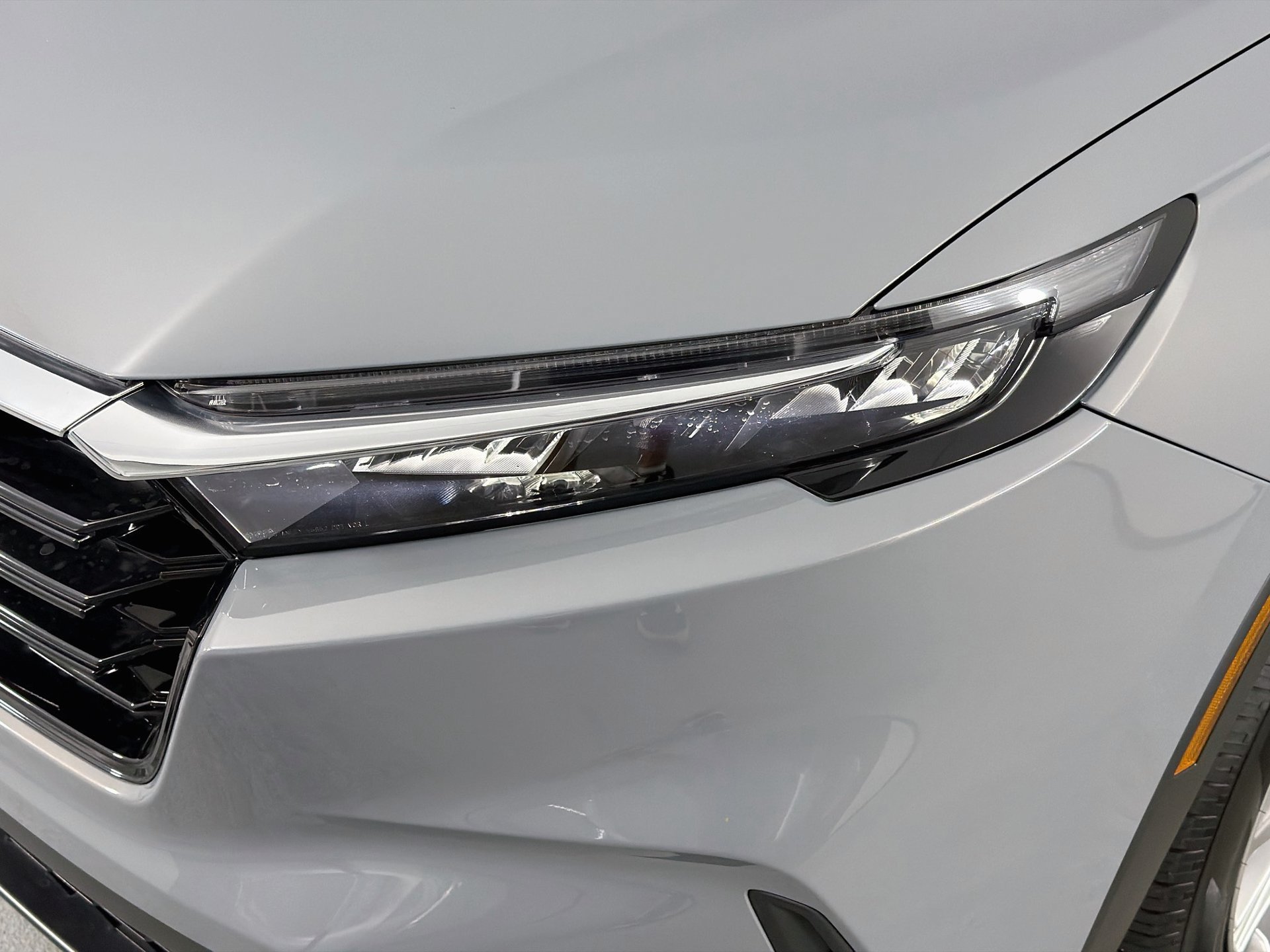 Used 2024 Honda CR-V EX-L image 9