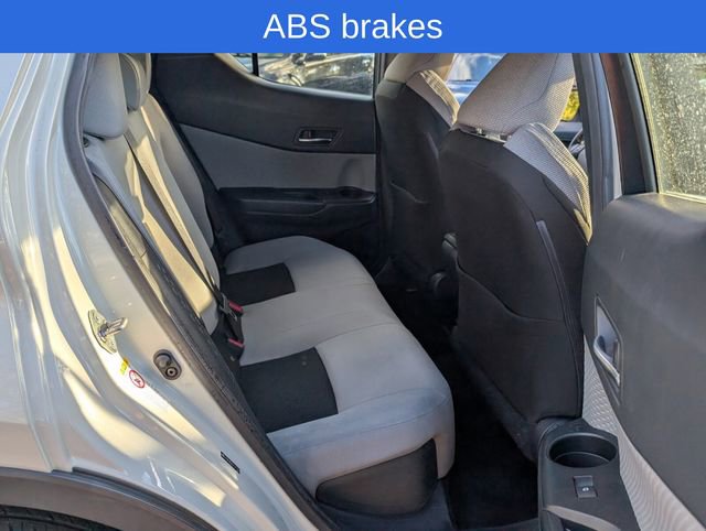 Used 2019 Toyota C-HR XLE image 19