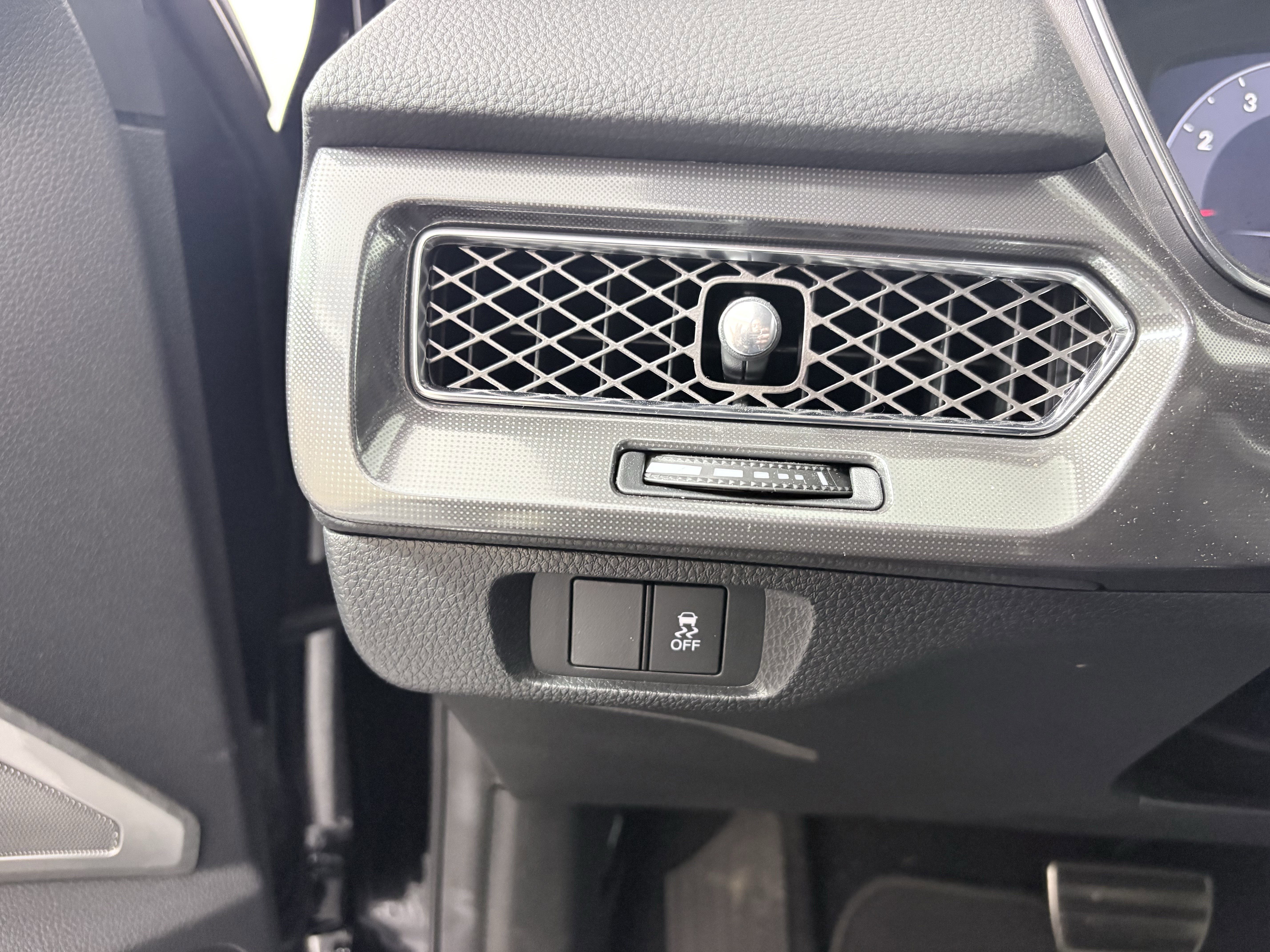 Used 2025 Acura Integra A-Spec image 15