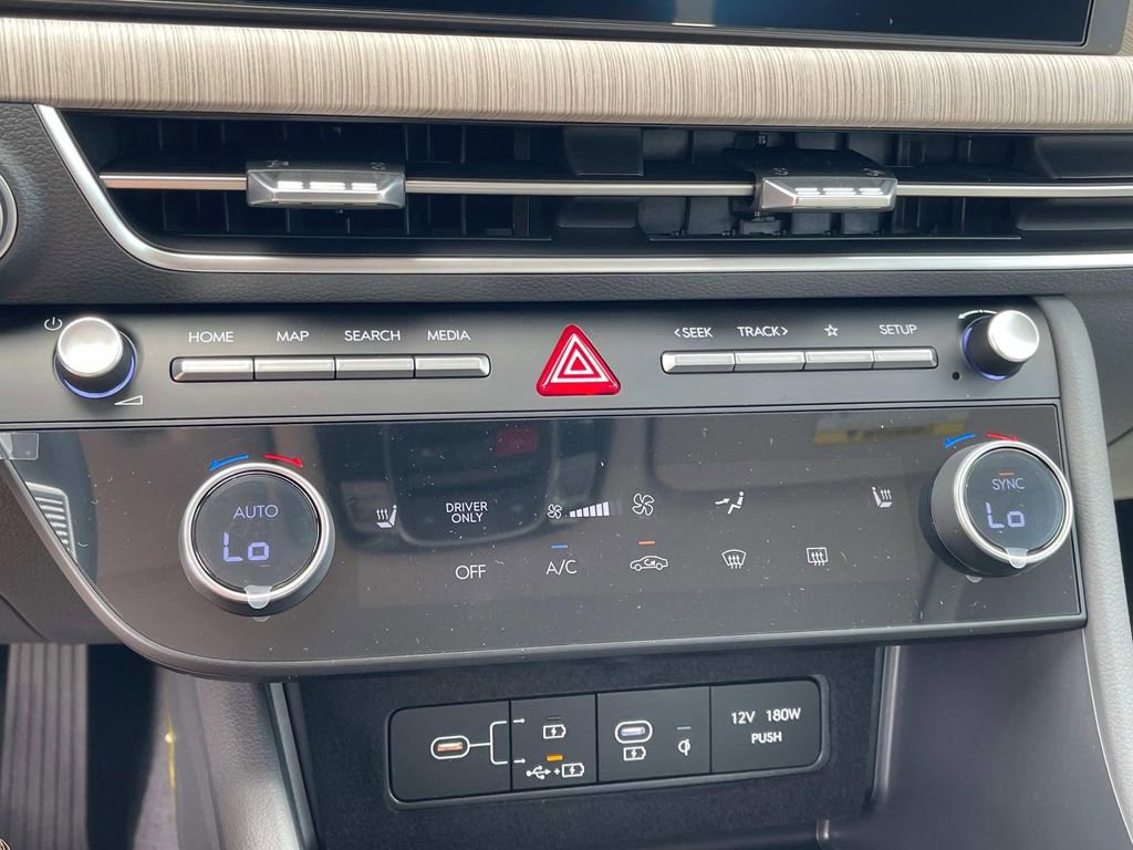New 2025 Hyundai Sonata SEL image 29