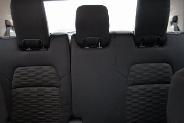 Used 2023 Nissan Pathfinder SV w/ SV Premium Package image 34