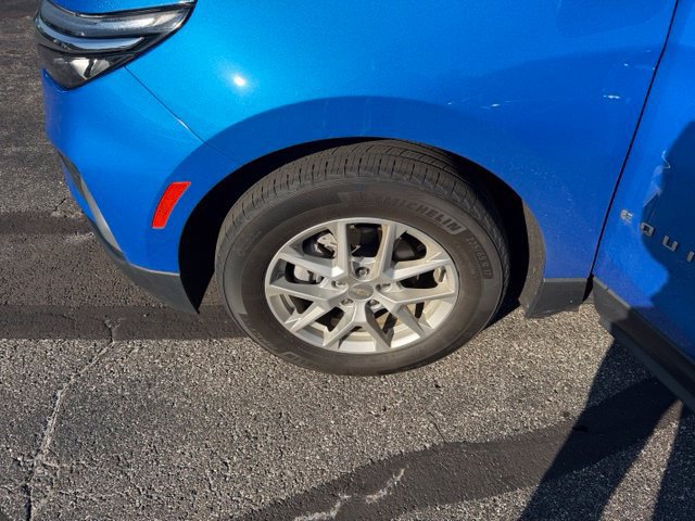 Used 2024 Chevrolet Equinox LT FWD image 23