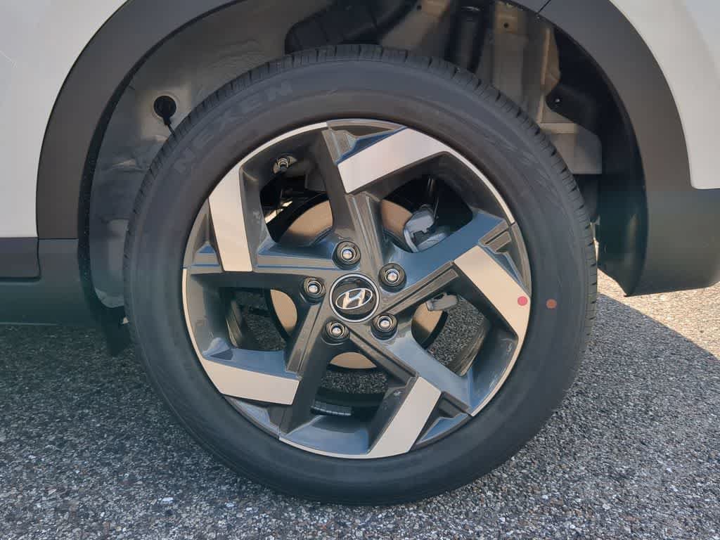 New 2026 Hyundai Venue SEL FWD image 14