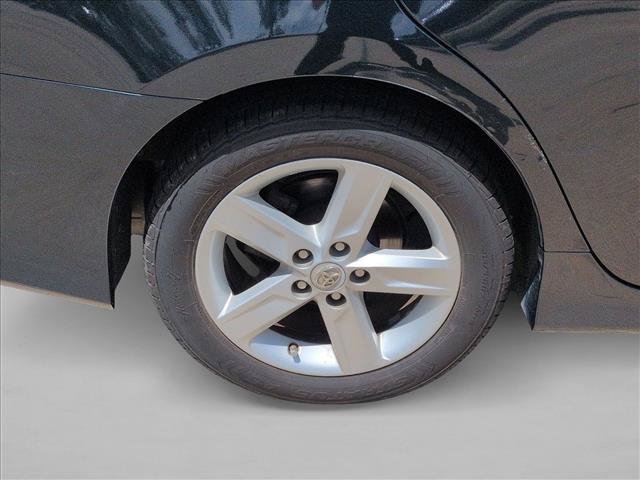 Used 2012 Toyota Camry SE FWD image 22