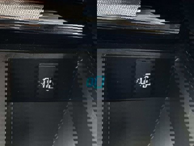 Used 2023 Ford F250 Lariat w/ Sport Appearance Package image 32