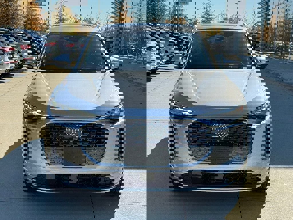 New 2025 Audi Q5 Prestige image 8