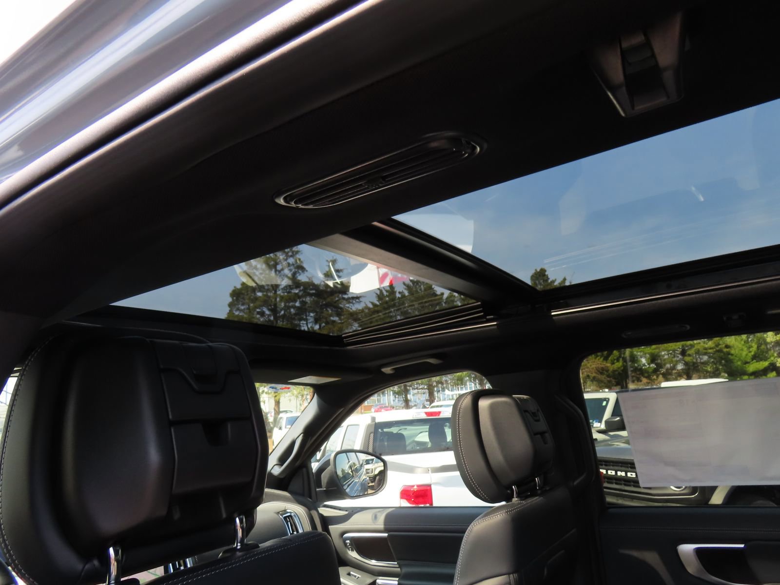 New 2026 Ford Expedition Platinum image 20