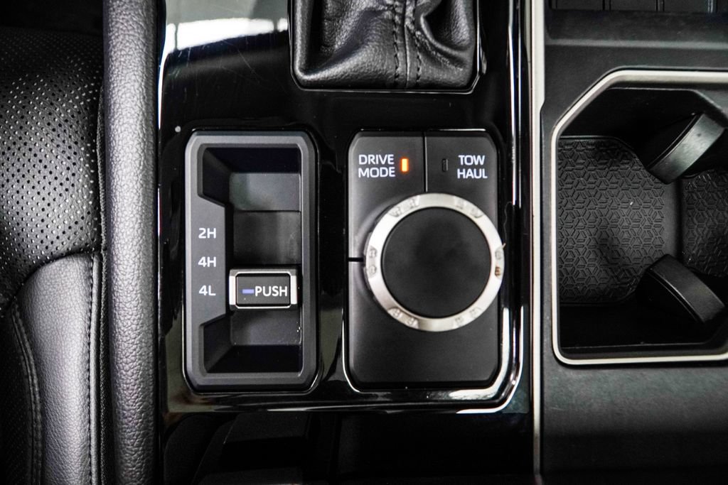 Used 2024 Toyota Tundra Limited AWD/4WD image 25